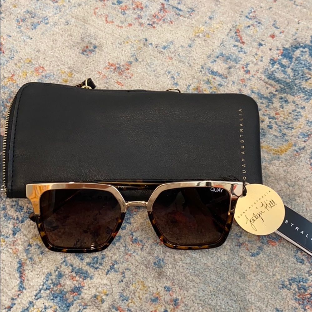 New Quay Australia x Jaclyn Hill sunglasses